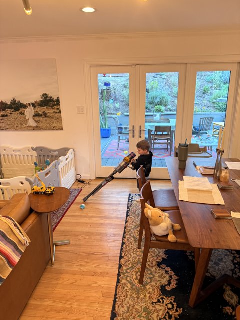 Little Helper in Action