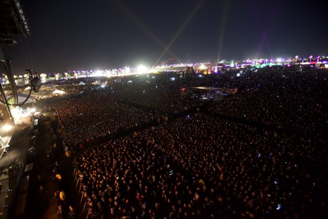 Nighttime Excitement at the Coachella 2012 Concert