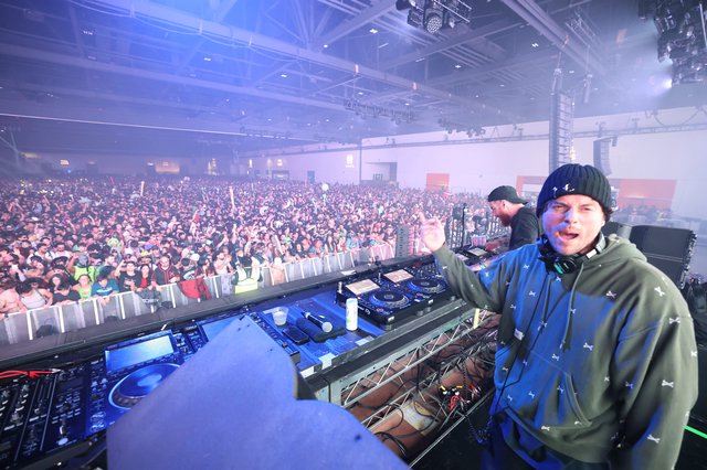 DJ Performs to Massive Crowd at Wobbleland 2026