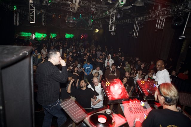 Nightclub Show with DJ Reid Speed and MC Q