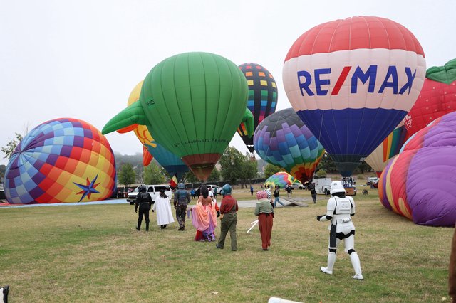 Star Wars Costumed Characters at Hot Air Balloon Festival