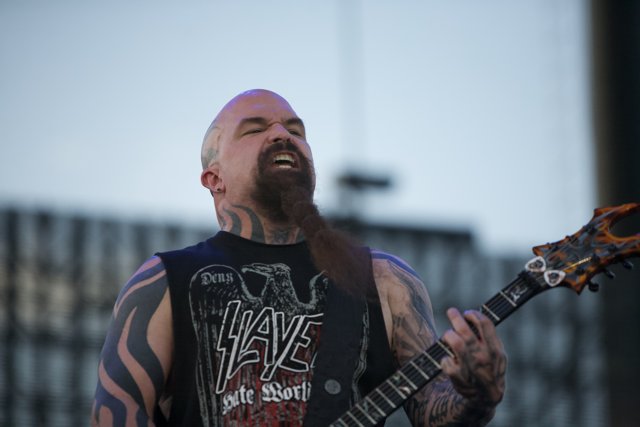 Strings and Skin: Kerry King's Musical Performance