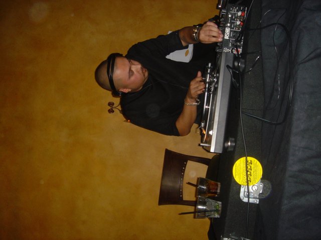 DJ Set in the Bar