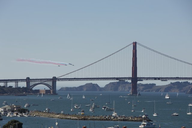 Flight Over the Iconic Bridge - Fleet Week Air Show 2023.