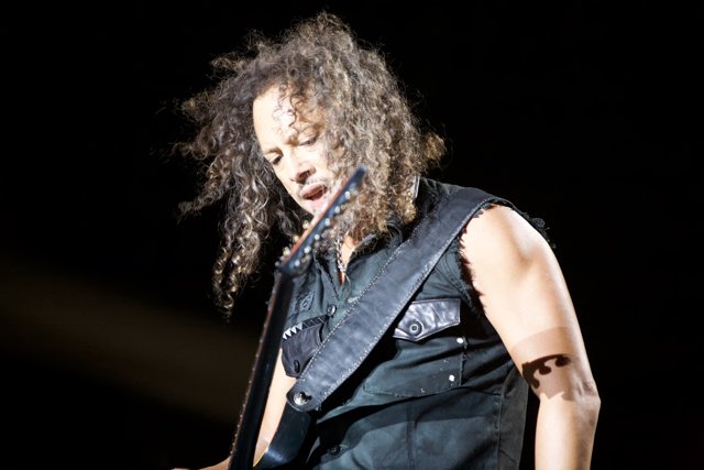 Kirk Hammett Strums the Stage at Big Four Festival
