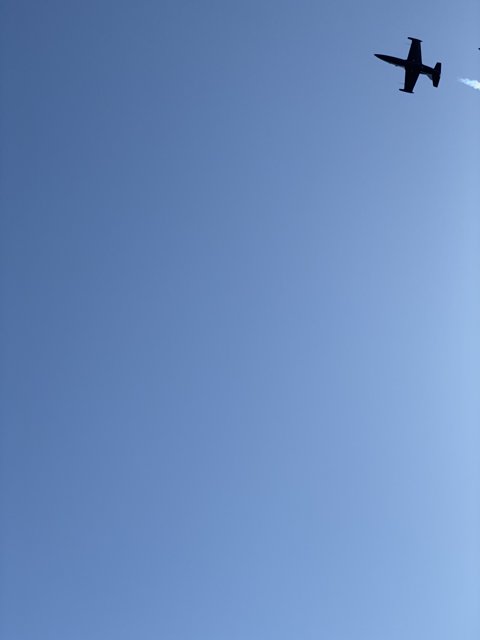 Two Planes Dancing in the Sky