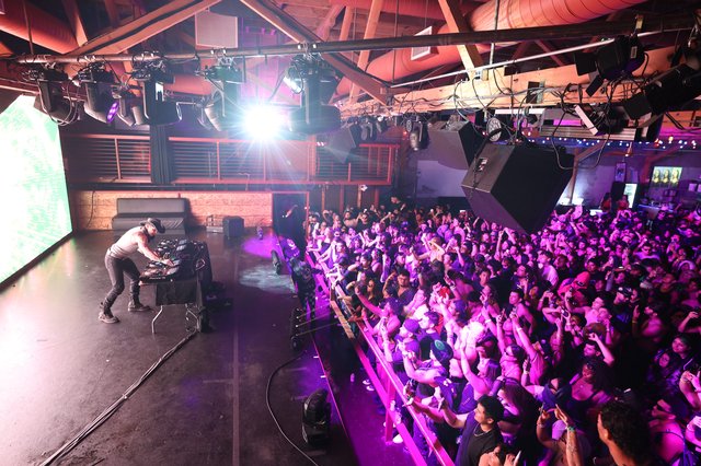 DJ Ignites Packed Crowd at Wobbleland 2026