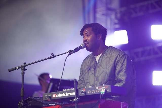 Sampha's Electrifying Keyboard Performance at Coachella 2017