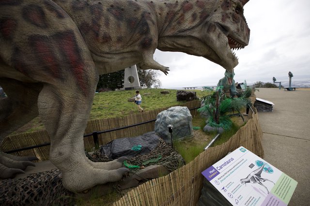 Giant T-Rex Exhibit at Dinosaur Park Overlook