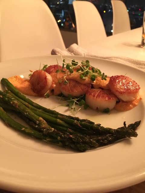 Asparagus and Scallop Dish