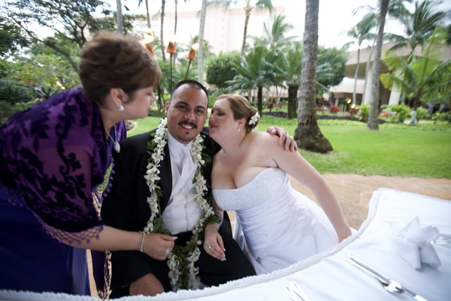 Hawaii Wedding Bliss