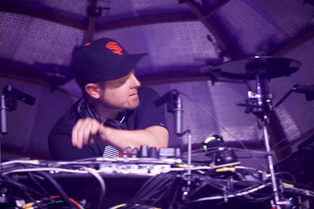 DJ Shadow gets the party started