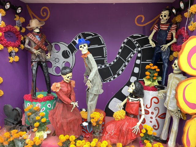Day of the Dead Ofrenda Display