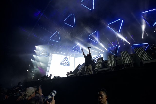 DJ Khaled electrifies Coachella crowd with stunning light display
