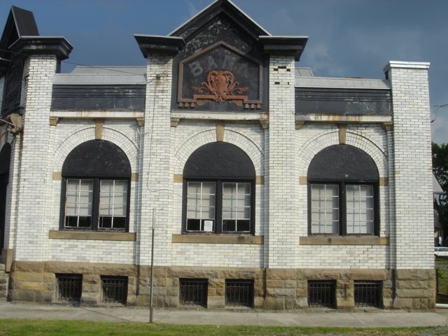 Monastery-inspired Bank Building in Newport News