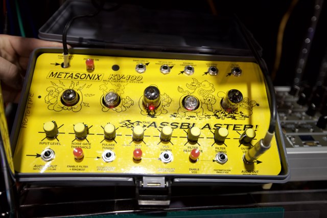 The Metasonix Machine - A Beast of Electrical Wonders