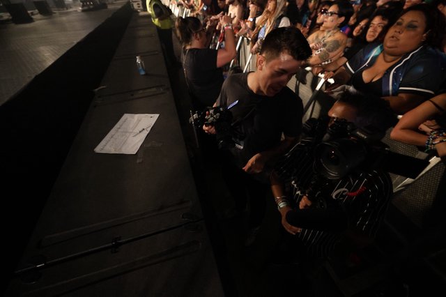 Photographers Work the Pit at Wobbleland 2026