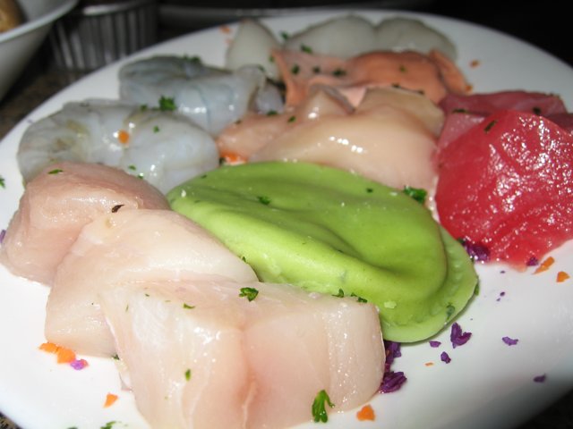 Satisfy Your Sushi Cravings with This Flavorful Platter