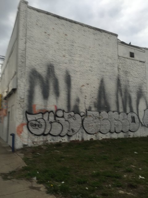 Graffiti Building in Highland Park