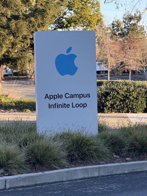 Iconic Landmark at Infinite Loop