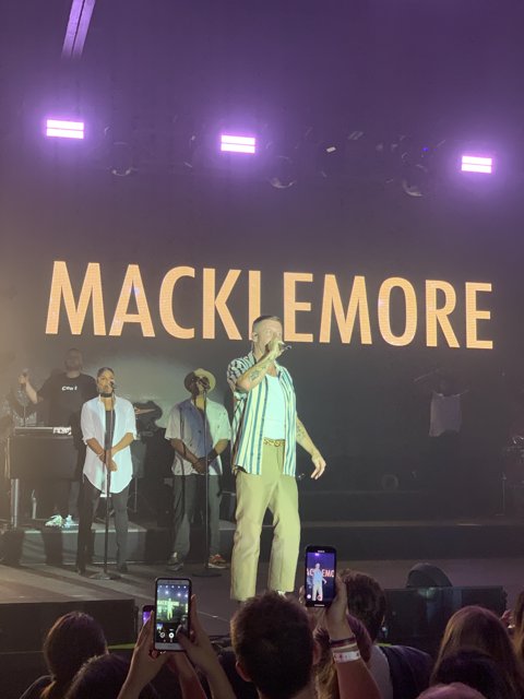 Macklemore Rocks the O2 Arena in London