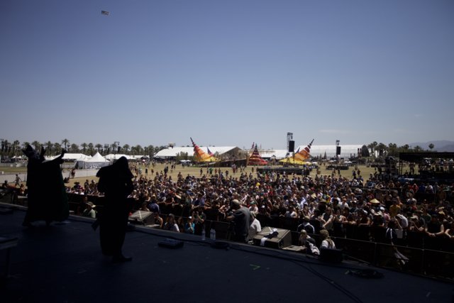 Concertgoers Flock to Coachella