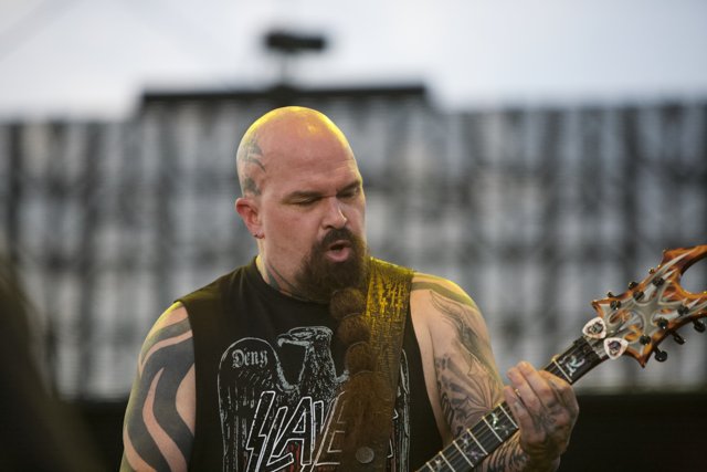 Kerry King Serenades the Crowd with His Guitar