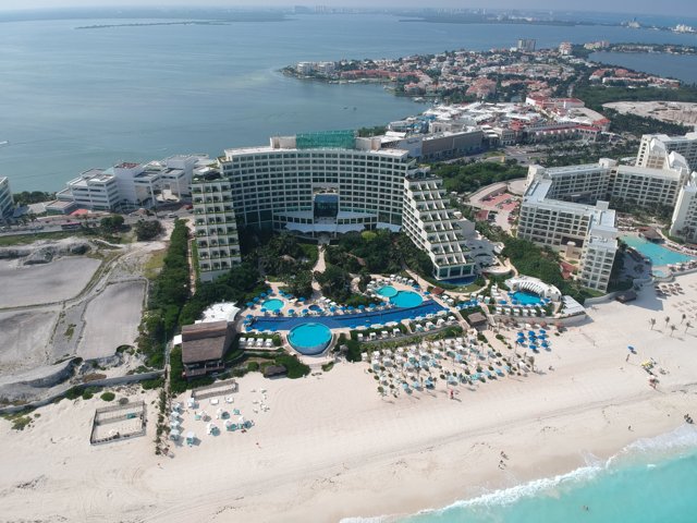 Resort Paradise in Cancun, Mexico