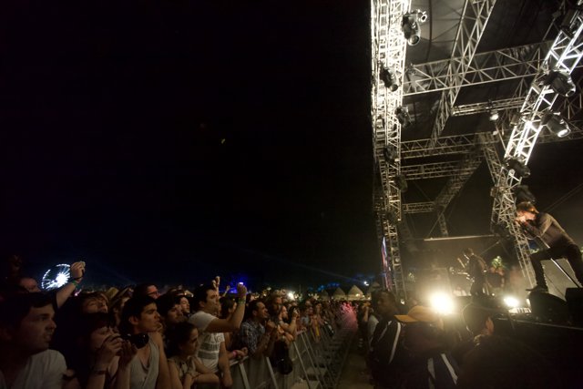 Bright lights, big crowd at Coachella concert