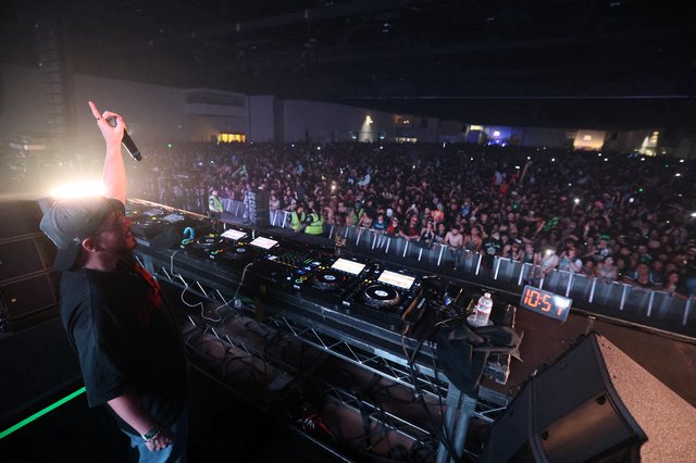 DJ Commands Massive Crowd at Wobbleland 2026