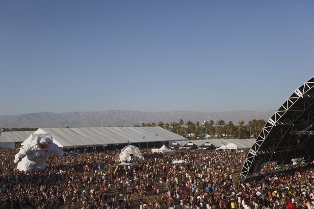 Coachella 2014 - A Sea of Music Fans