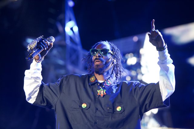 Snoop Dogg and Bob Marley's Legacy Shine Bright at Voodoo Fest