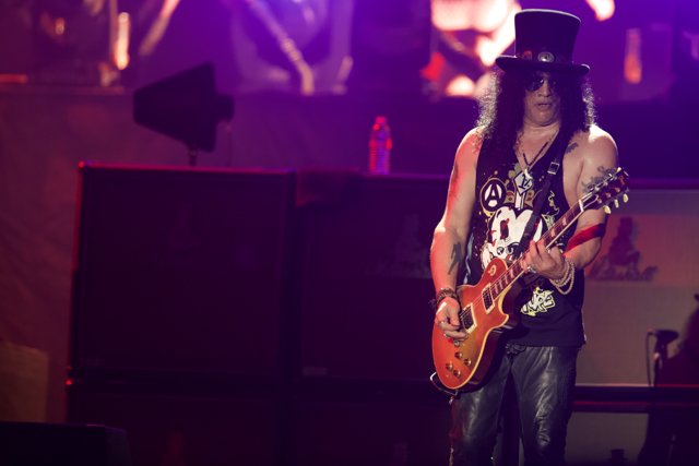 Slash rocks the stage at Guns N Roses concert in Atlanta