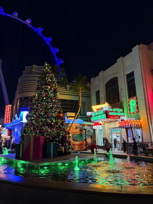 Christmas Decorations at The LINQ Promenade Las Vegas