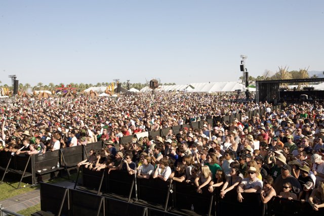 Coachella 2008: A Sea of Music Fans