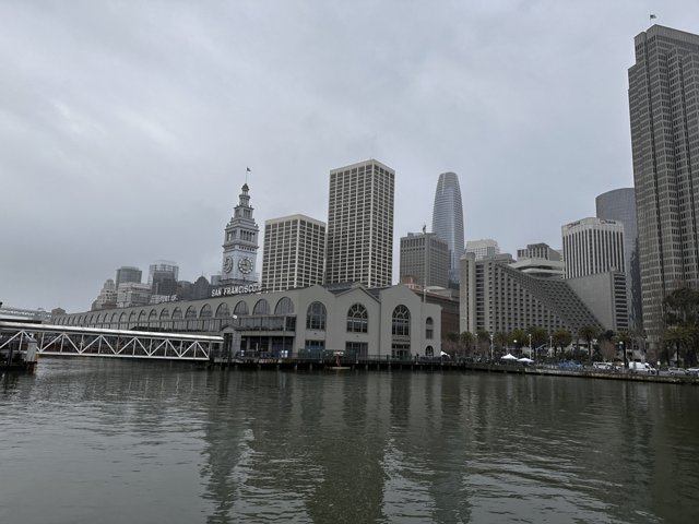 San Francisco's Stunning Waterfront Cityscape