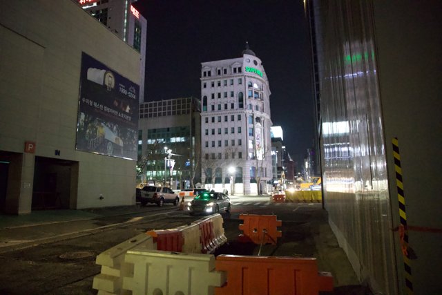 Metropolitan Resilience: Seoul's Night Construction