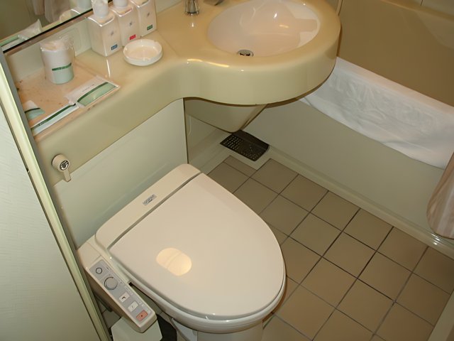 A Bathroom in Hotel Sungarden Dojima, Osaka