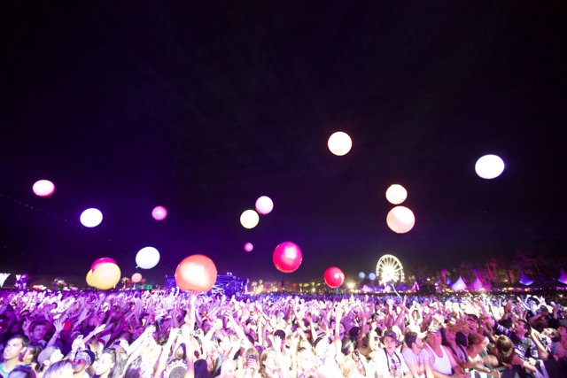 Balloon-filled Night at Coachella