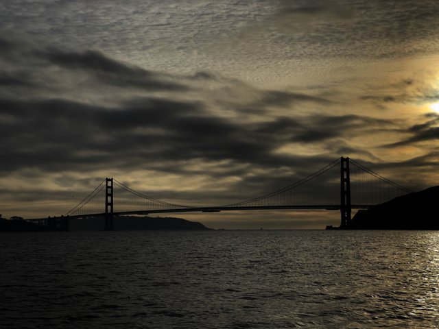 Golden Gate Bridge: A Majestic Landmark