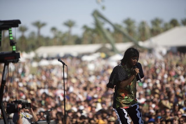 Santigold Wows Crowd at Coachella 2012