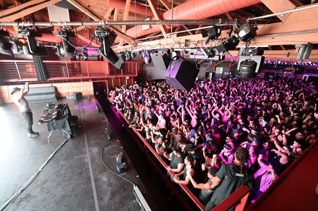 Massive Crowd Surges at Wobbleland 2026 Festival