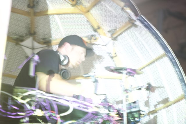Drumming in the White Dome