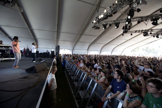 Coachella Crowd Rocks Out to Live Music