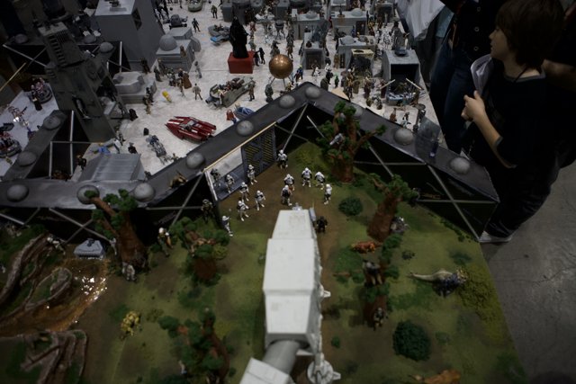 Incredible Star Wars Diorama on Display