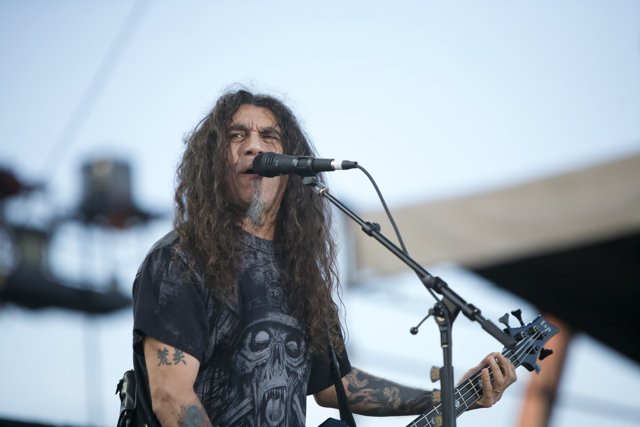 Tom Araya Rocks the Stage with his Guitar