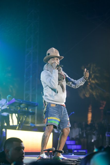 Pharrell Rocks Coachella Stage