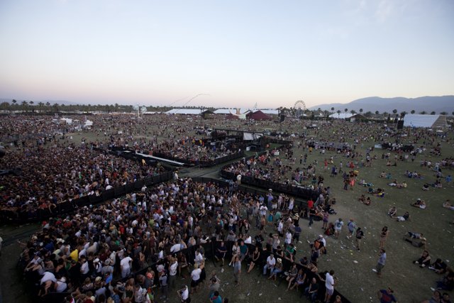 Coachella 2011: A Sea of Music Fans