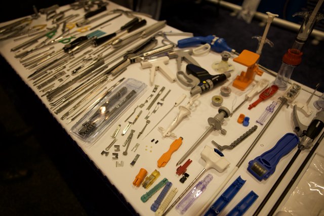 Robust Array of Manufacturing Tools