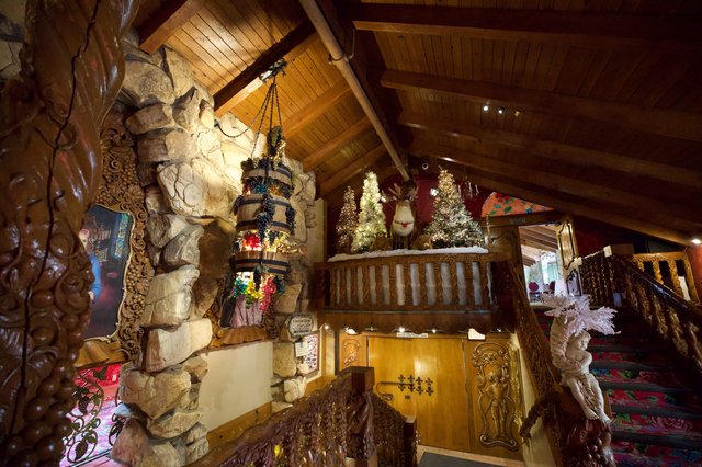 Rustic Mountain Lodge Interior with Christmas Decorations